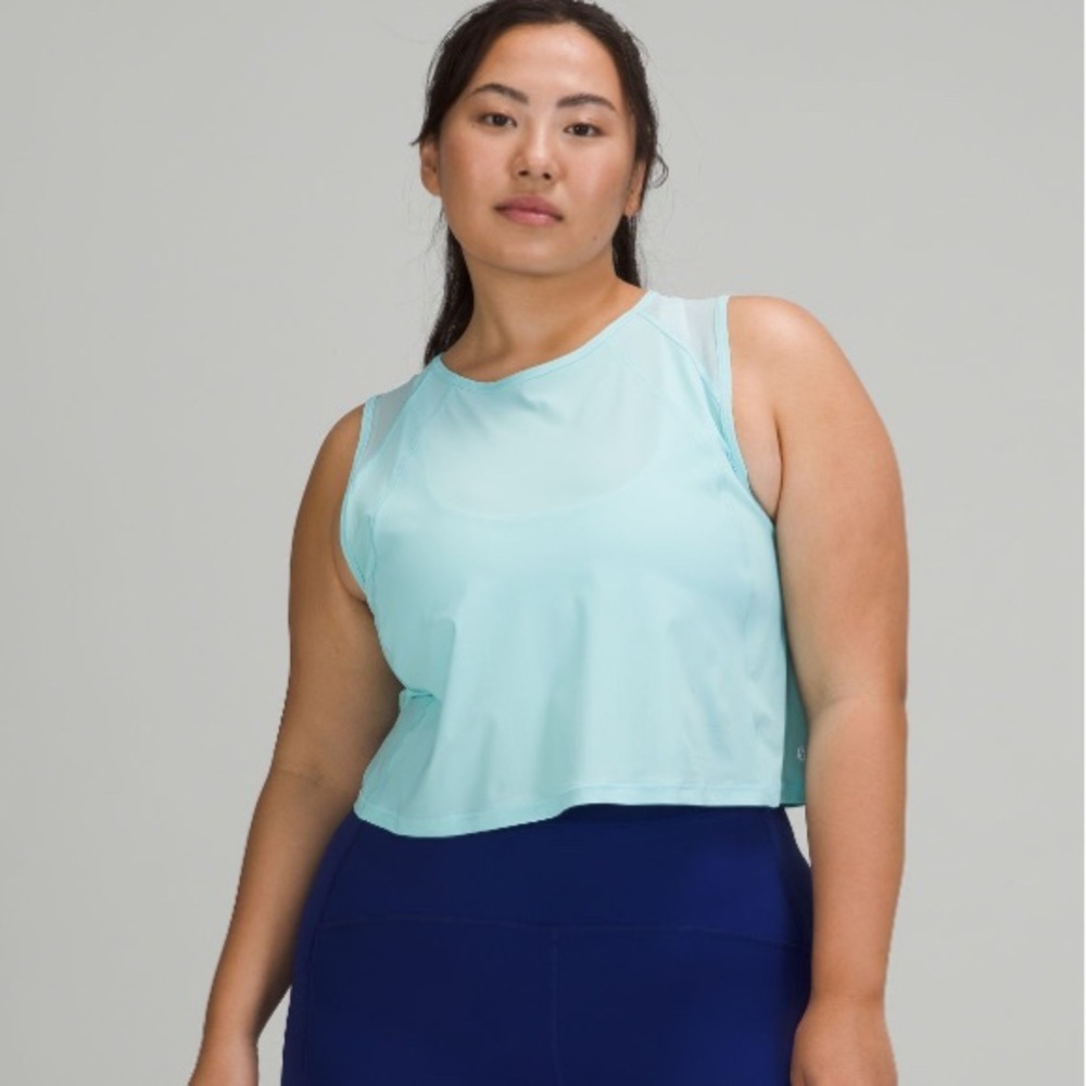 Lululemon Sculpt Cropped Tank Top in Icing Blue Size: 4